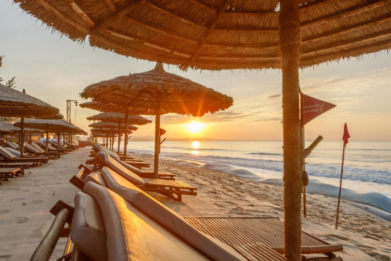Bamboo Village & Resort 4*