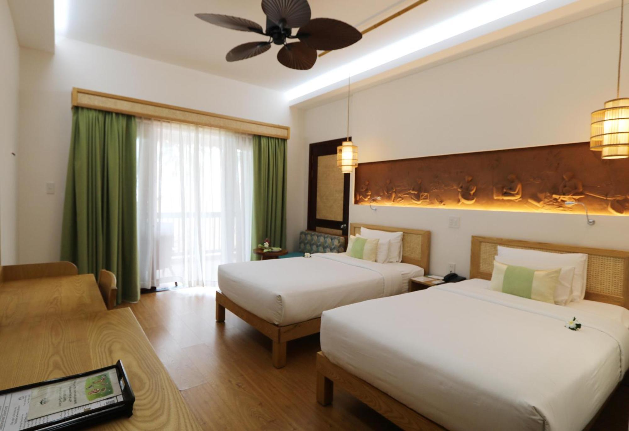 Resort Bamboo Village &